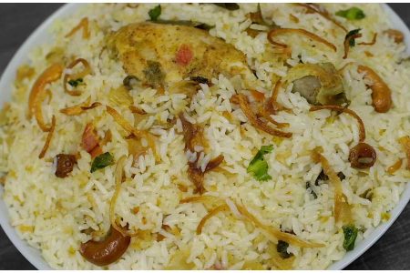 കോഴിക്കോടൻ സ്പെഷ്യൽ ചിക്കൻ ബിരിയാണി വീട്ടിൽ തയ്യാറാക്കാം